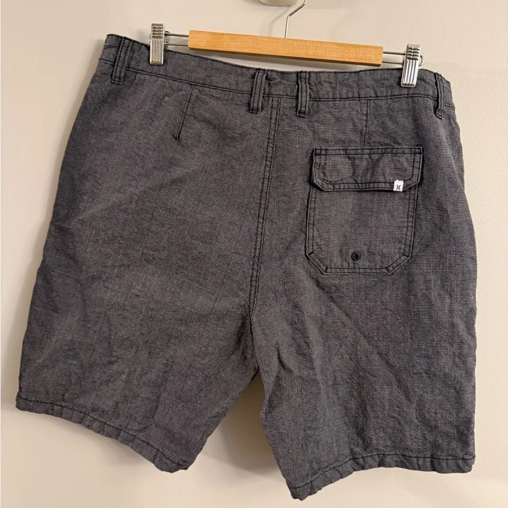 Hurley Men’s Plaid Casual Shorts Gray Size 36